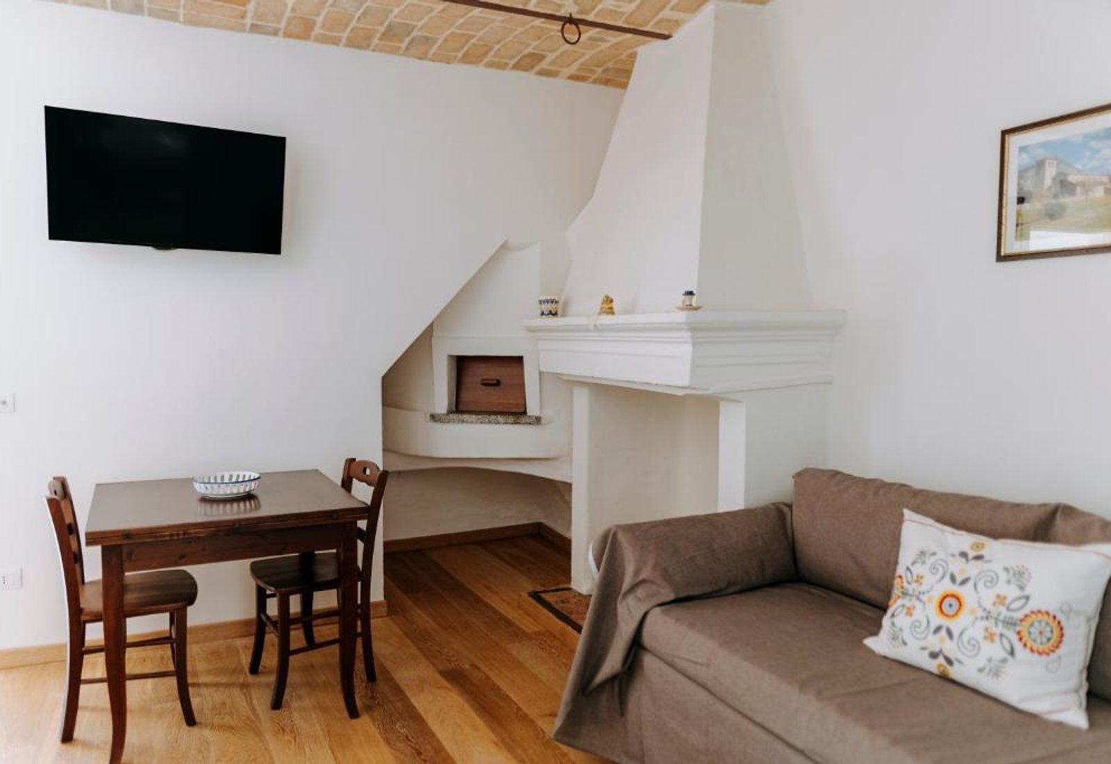 Interno di una camera del Borgo delle Fonti ad Acquaviva Collecroce